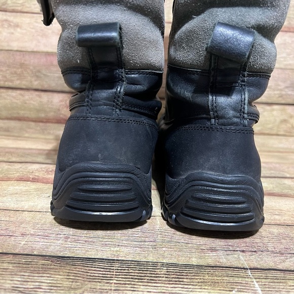 Ugg Black Leather Adirondack Li Winter Boots - Picture 8 of 10